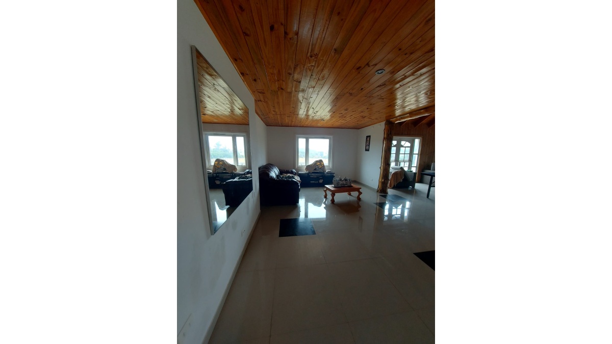 SALA DE ESTAR SEGUNDO PISO